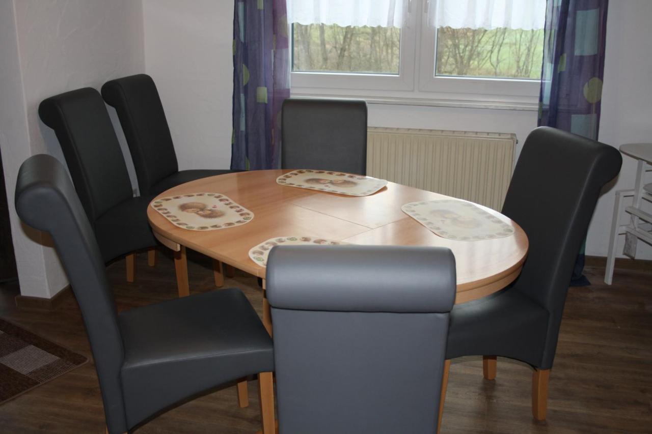 Chiaras Ferienwohnung Heusweiler Exteriör bild